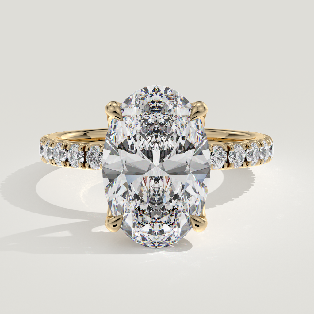 Hazel lab-grown diamond ring, hidden halo and pavé band - Yellow Gold