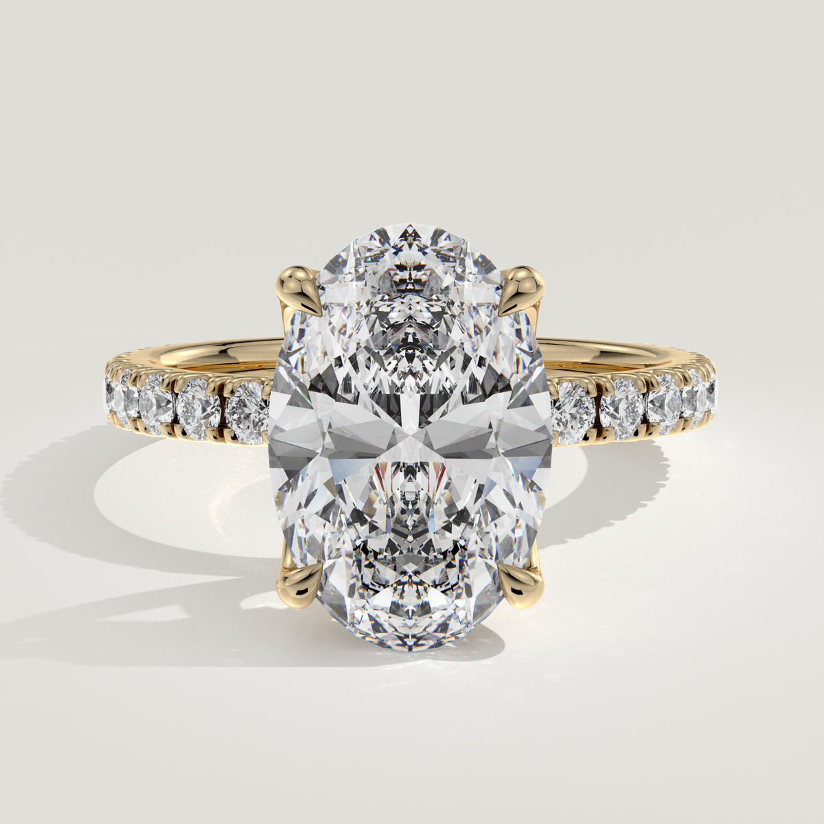 Hazel lab-grown diamond ring, hidden halo and pavé band - Yellow Gold