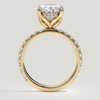 Hazel oval lab-grown diamond engagement ring - Yellow Gold