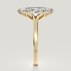 Aurora engagement ring - Yellow Gold