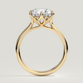 Victoria - Yellow Gold